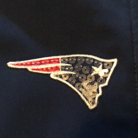 NFL Patriots Jacket - Picture 4 of 6